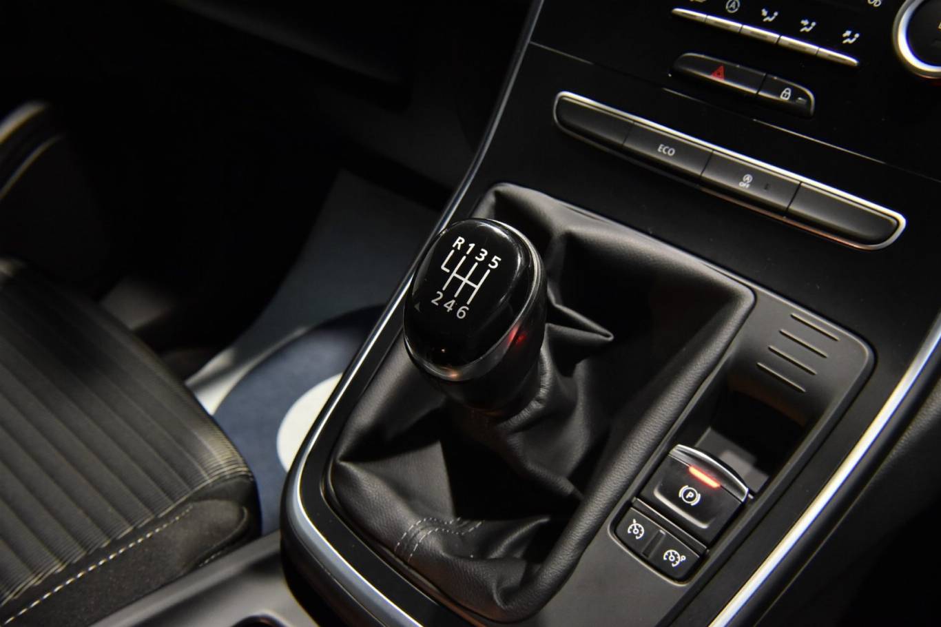 RENAULT Grand Scenic 20