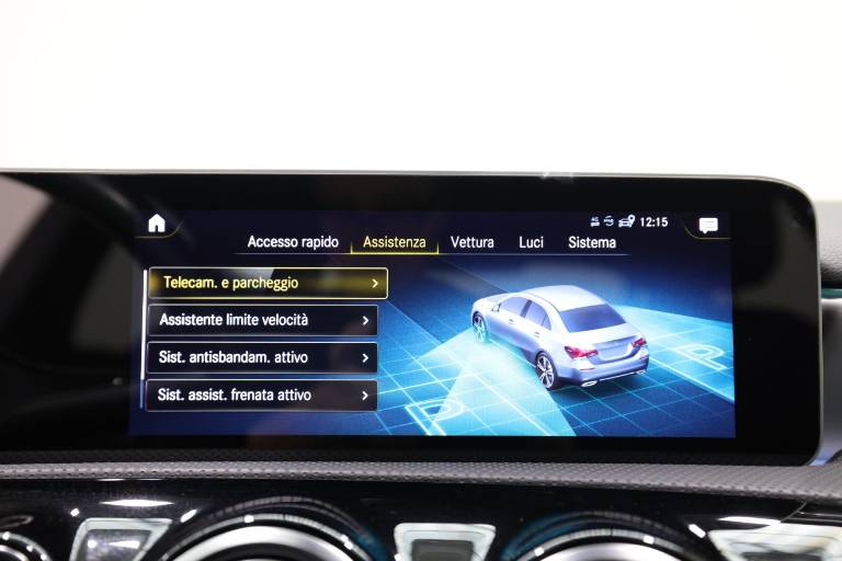 MERCEDES-BENZ A 180 27