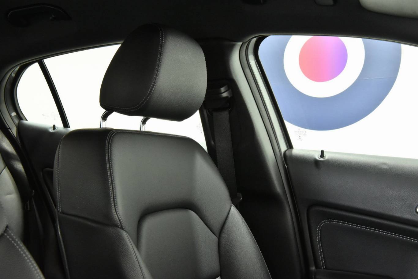 MERCEDES-BENZ GLA 200 49