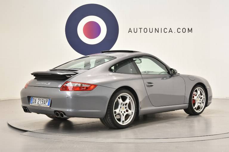 PORSCHE 911 28