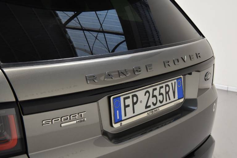 LAND ROVER Range Rover Sport 63