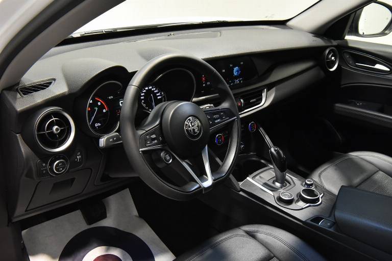 ALFA ROMEO Stelvio 3