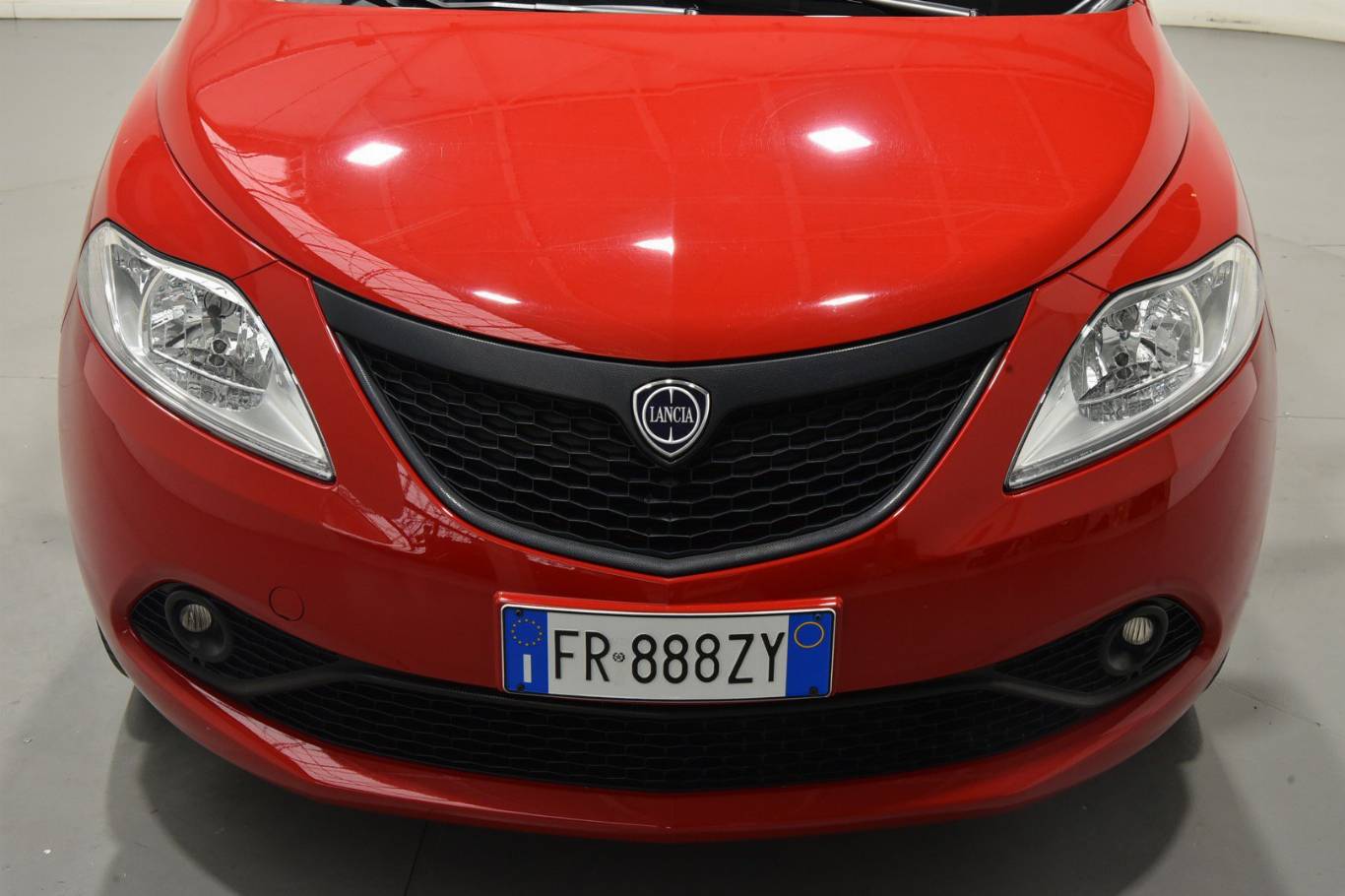 LANCIA Ypsilon 37