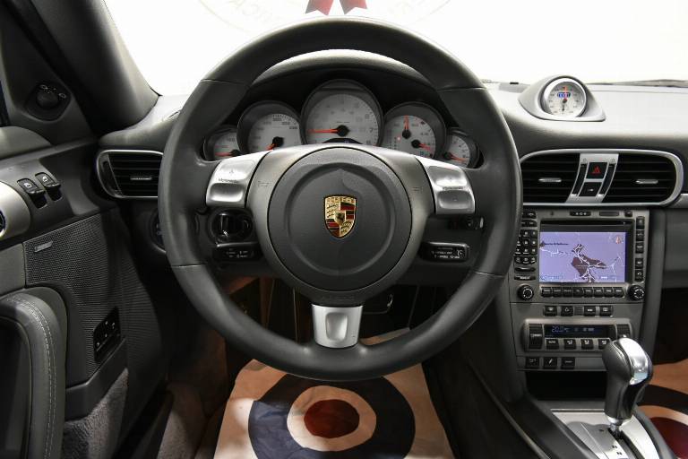 PORSCHE 911 21