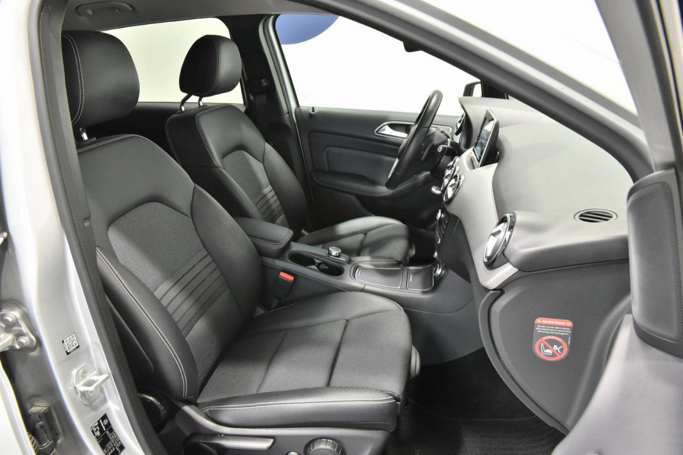 MERCEDES-BENZ B 200 20