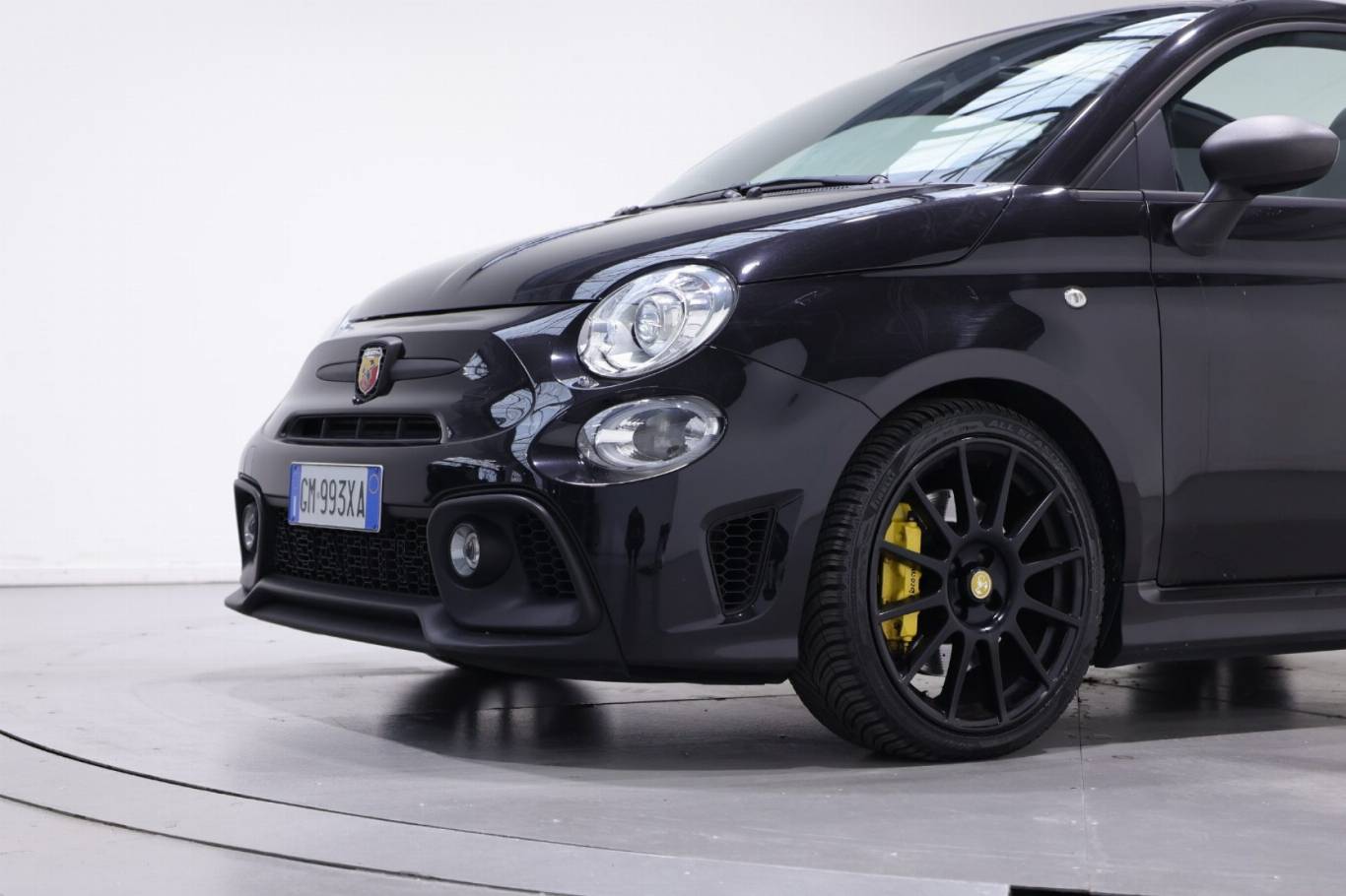 ABARTH 595C 11