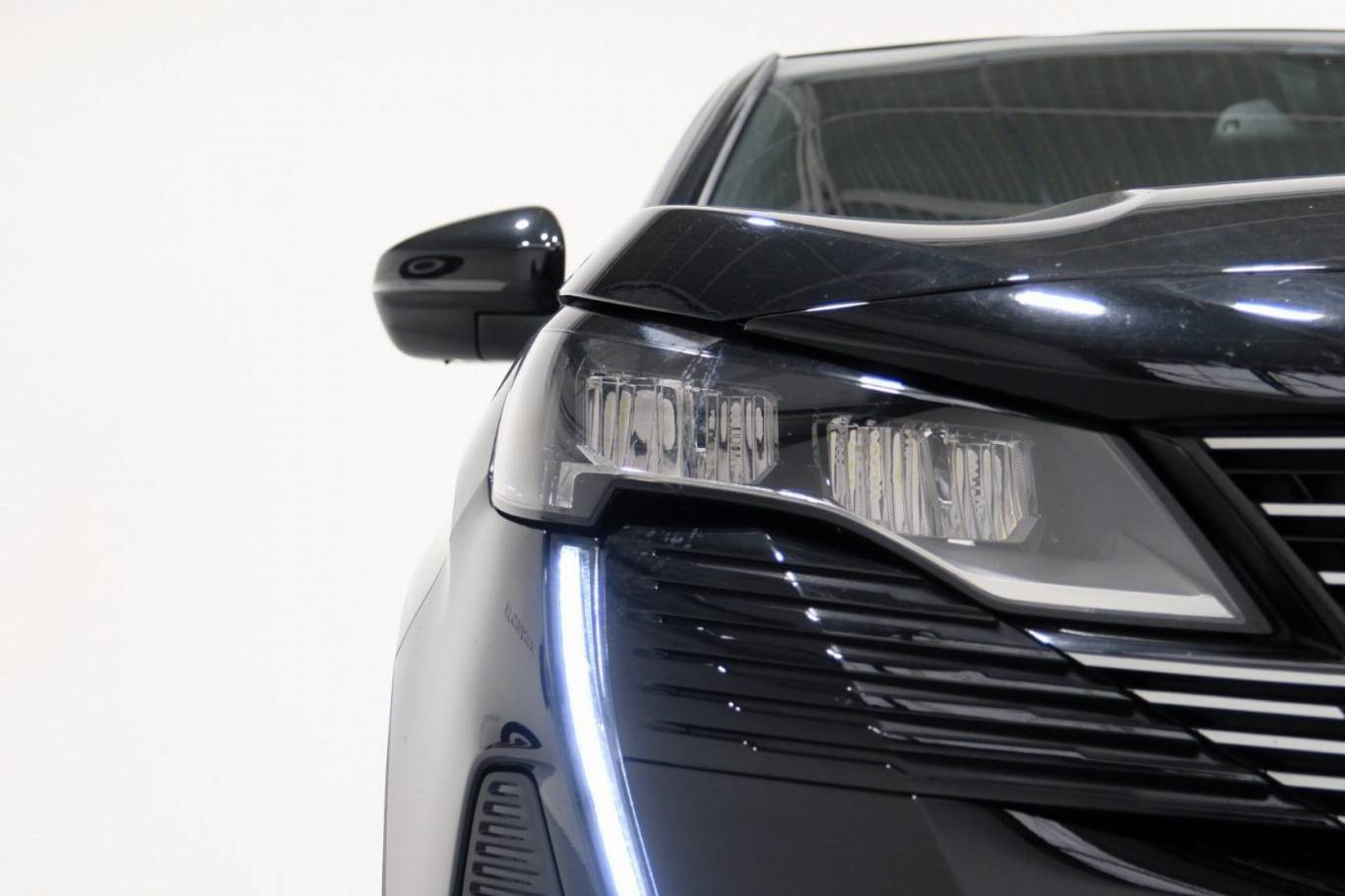PEUGEOT 3008 12