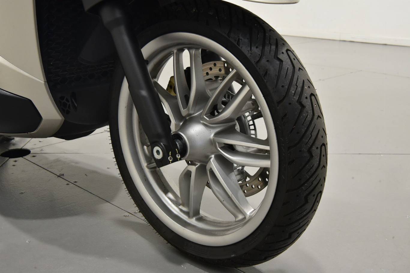 PIAGGIO Beverly 300 i.e. 23