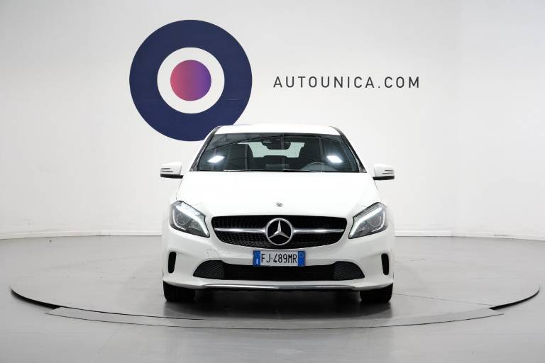 MERCEDES-BENZ A 180 2