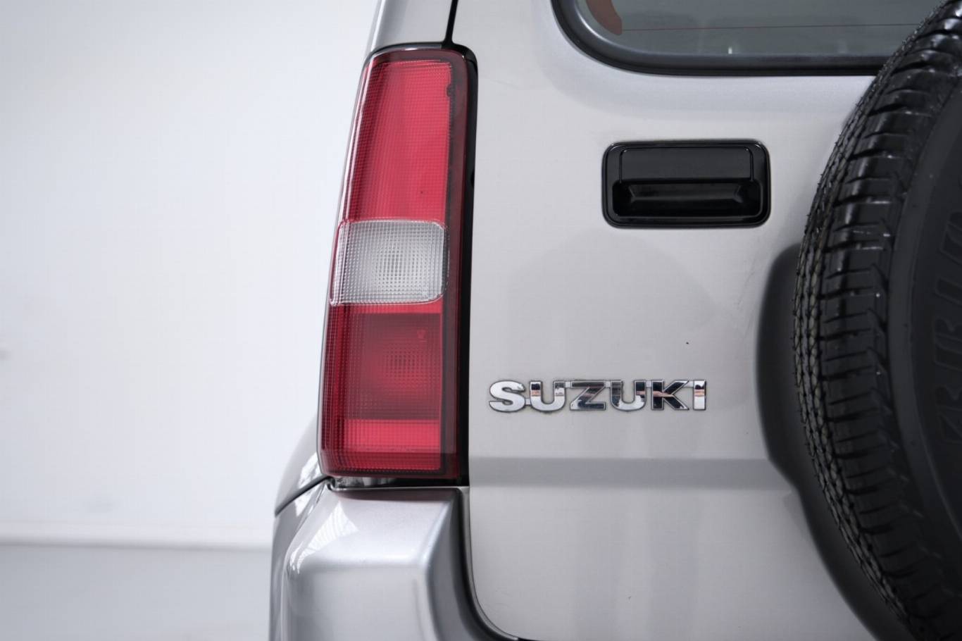 SUZUKI Jimny 32