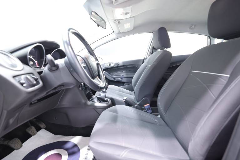 FORD Fiesta 6