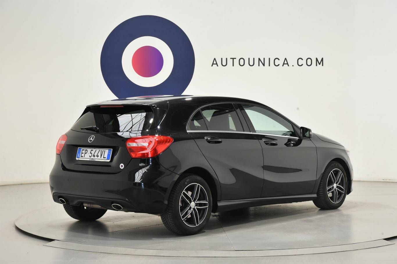 MERCEDES-BENZ A 180 30