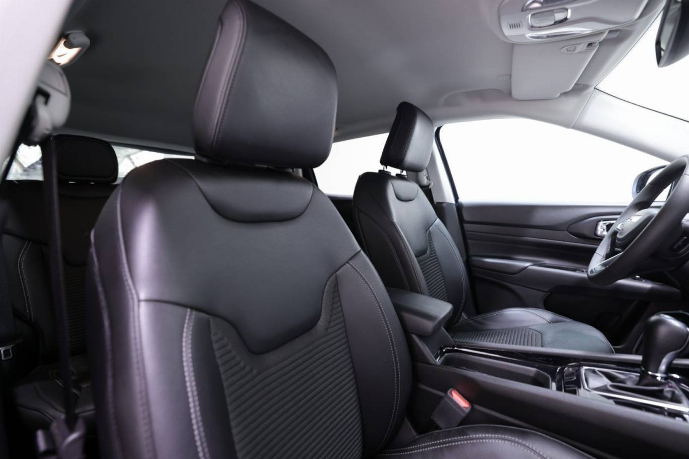 JEEP Compass 51