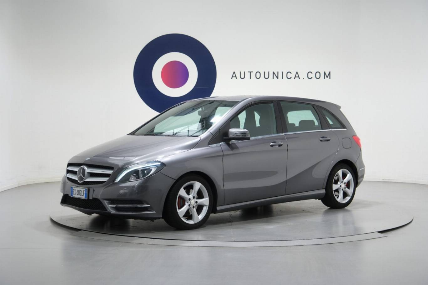 MERCEDES-BENZ B 180