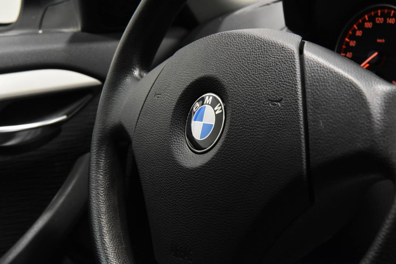 BMW X1 24