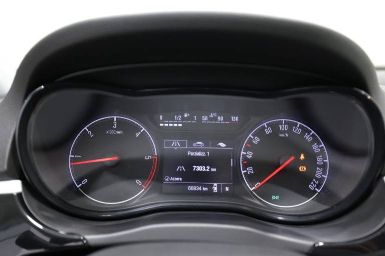 OPEL Corsa 8