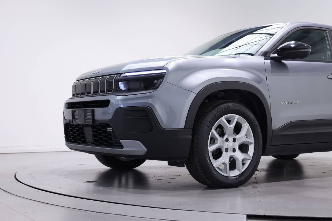 JEEP Avenger 42