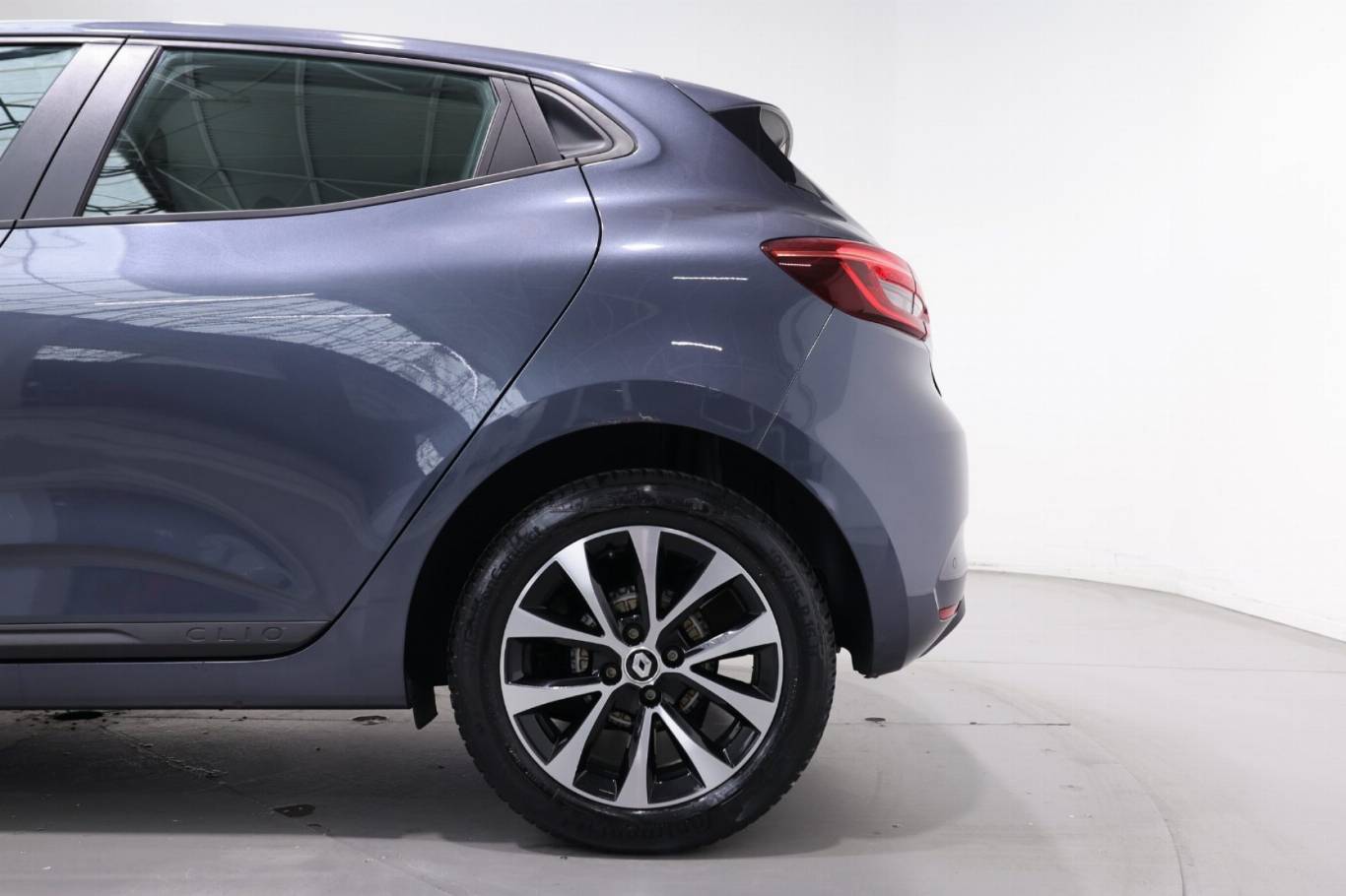 RENAULT Clio 39