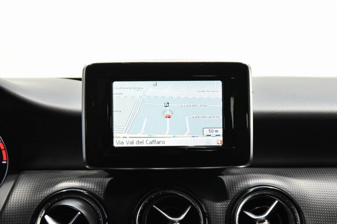 MERCEDES-BENZ A 180 12