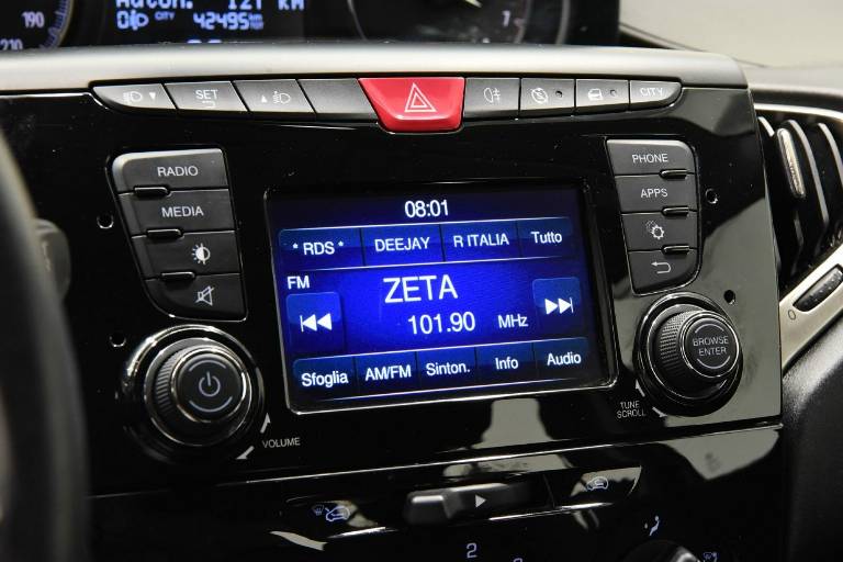 LANCIA Ypsilon 12