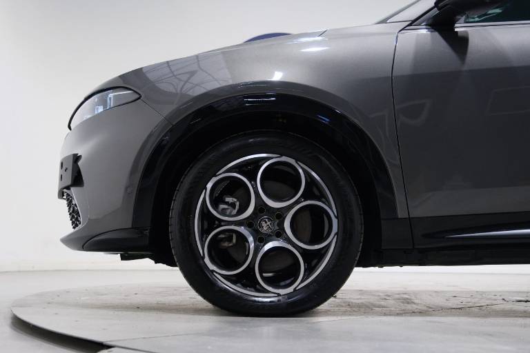 ALFA ROMEO Tonale 20