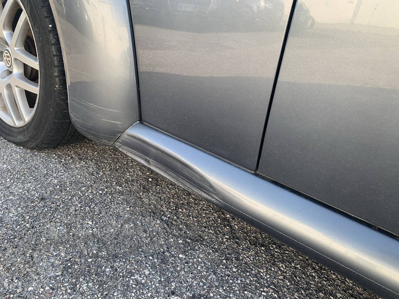 VOLKSWAGEN New Beetle 15