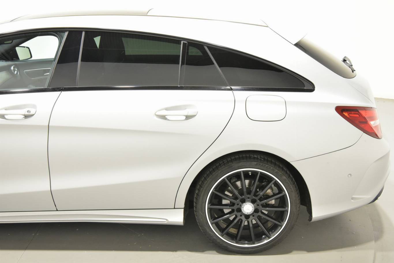MERCEDES-BENZ CLA 220 67