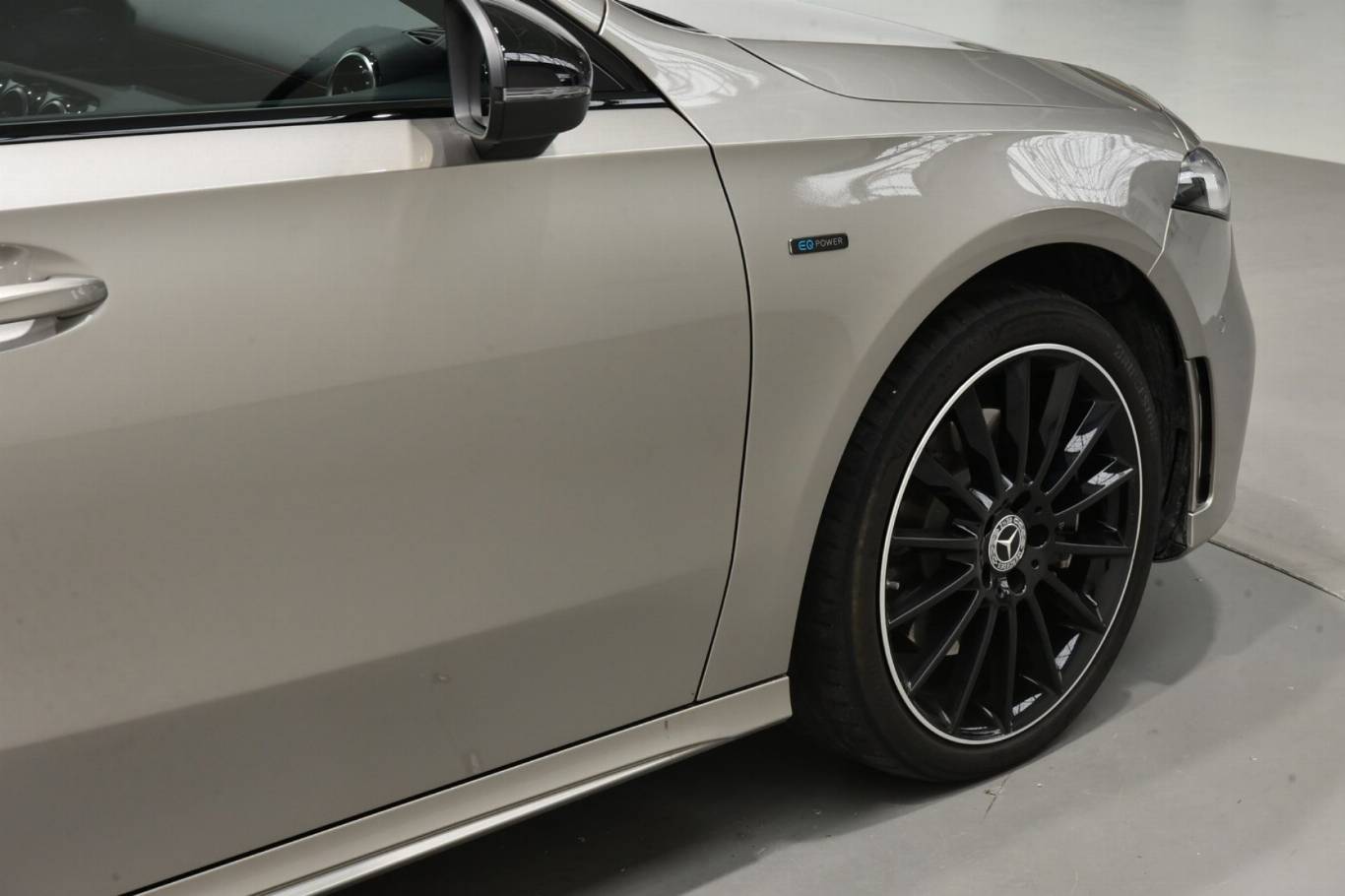 MERCEDES-BENZ A 250 55