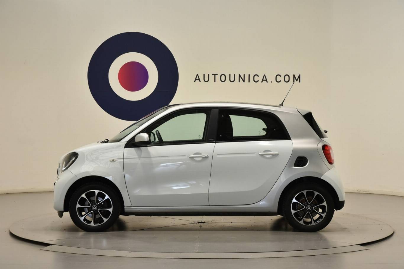 SMART ForFour 10