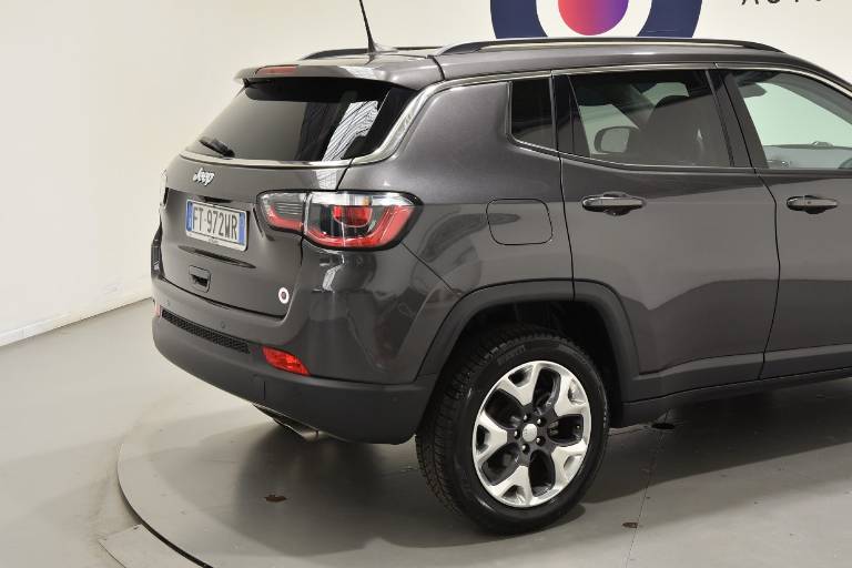 JEEP Compass 18
