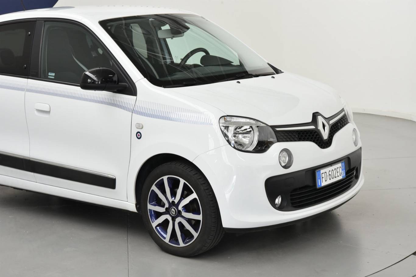 RENAULT Twingo 16