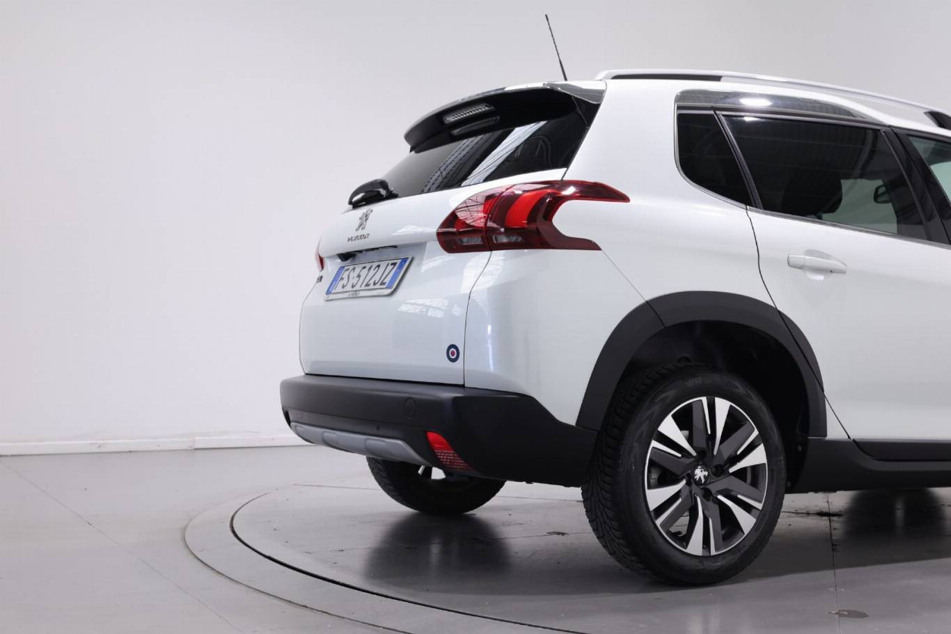 PEUGEOT 2008 42