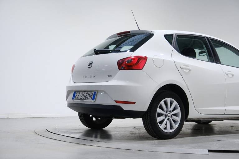 SEAT Ibiza 42