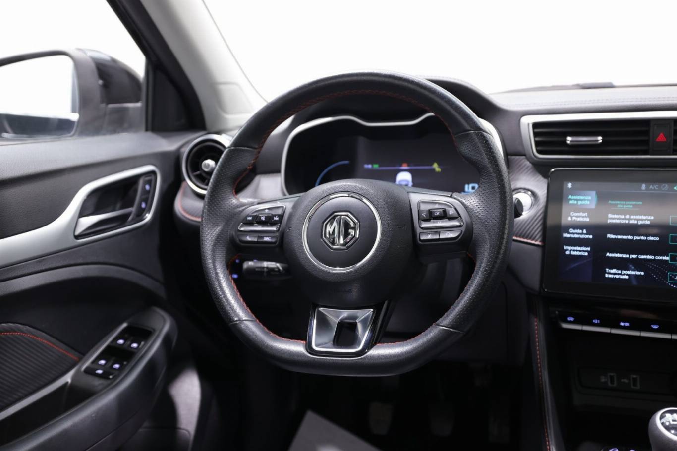 MG ZS 42