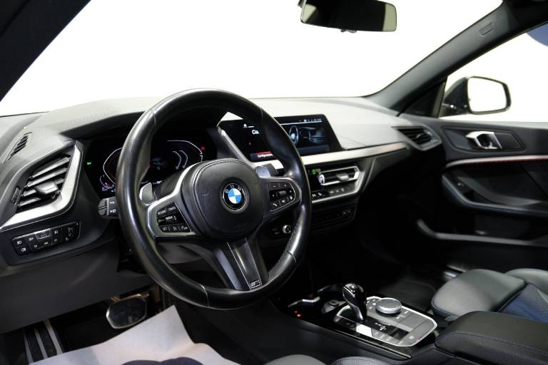 BMW 220 5