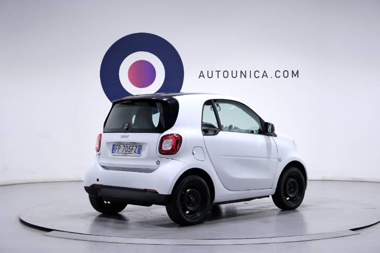 SMART ForTwo 16