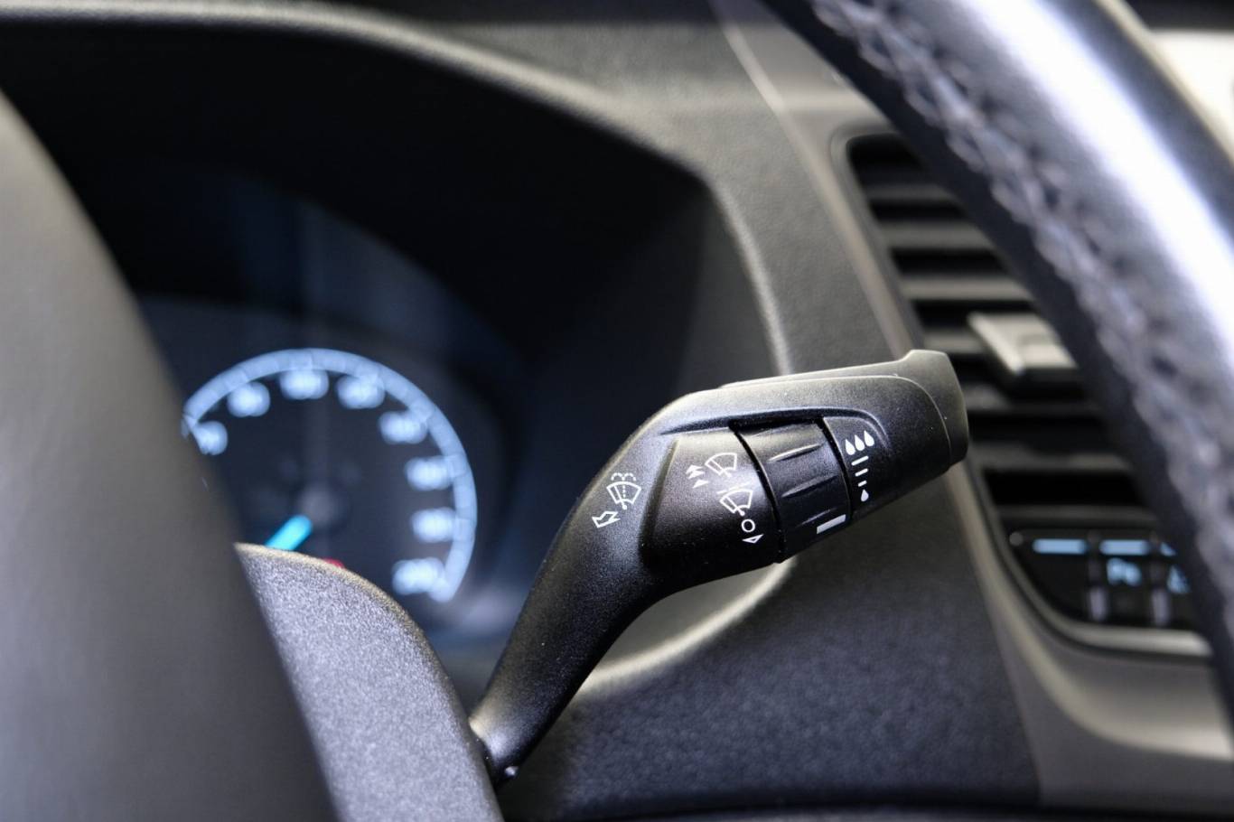 FORD Transit Custom 24