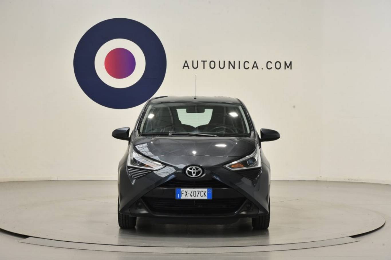 TOYOTA Aygo 5
