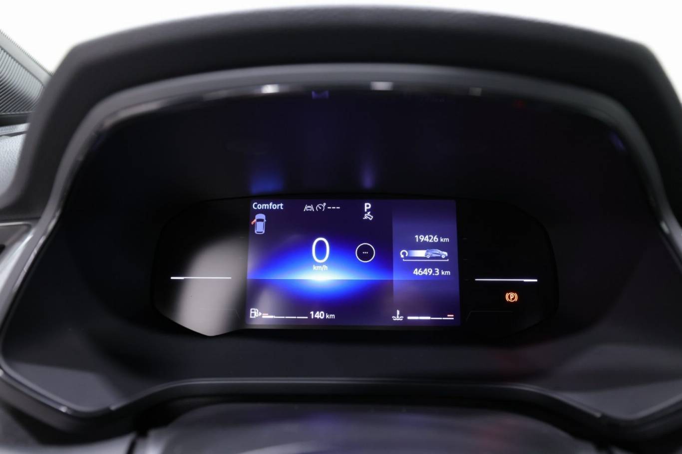 RENAULT Captur 8