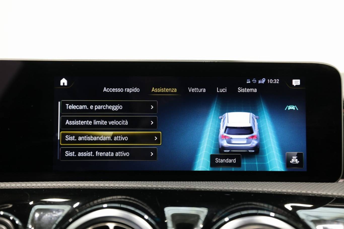 MERCEDES-BENZ A 200 31