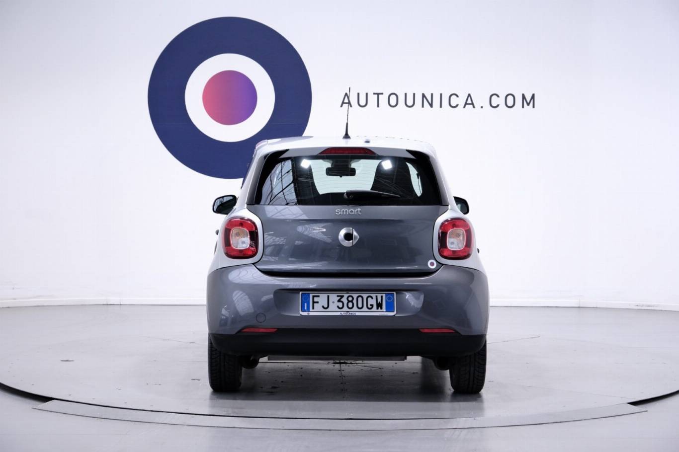 SMART ForFour 16