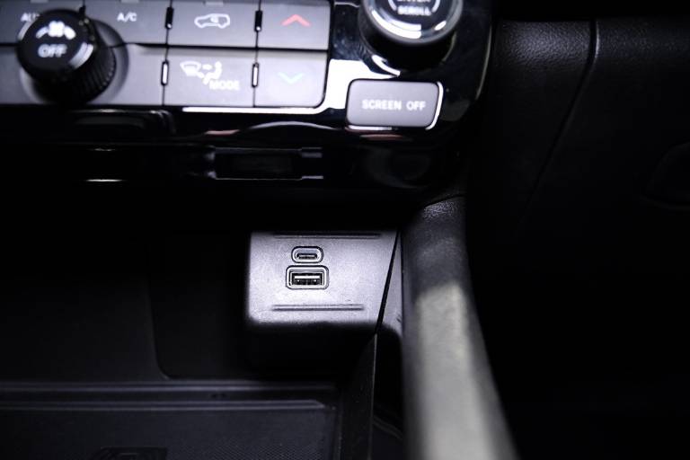 JEEP Compass 31