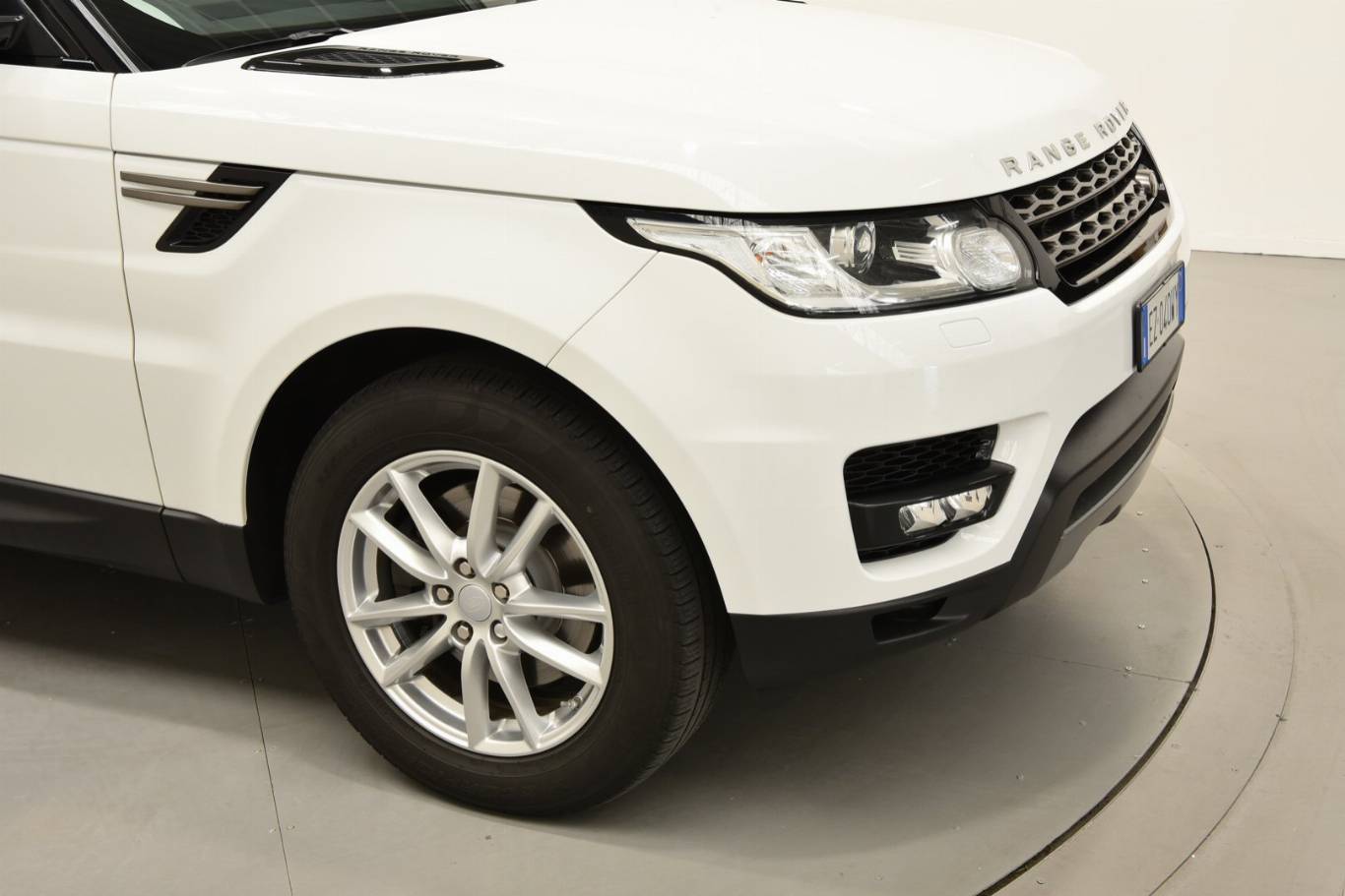 LAND ROVER Range Rover Sport 54