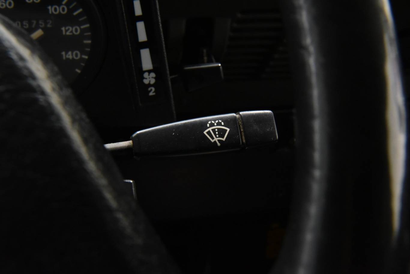 LAND ROVER Defender 27