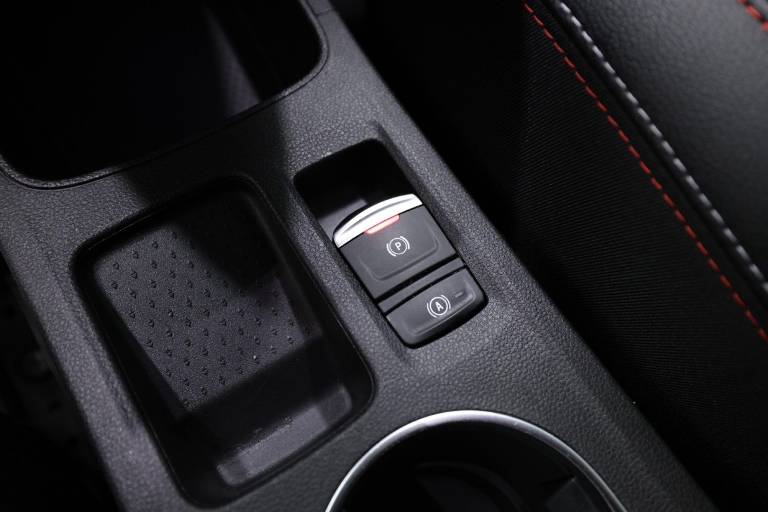 RENAULT Captur 32