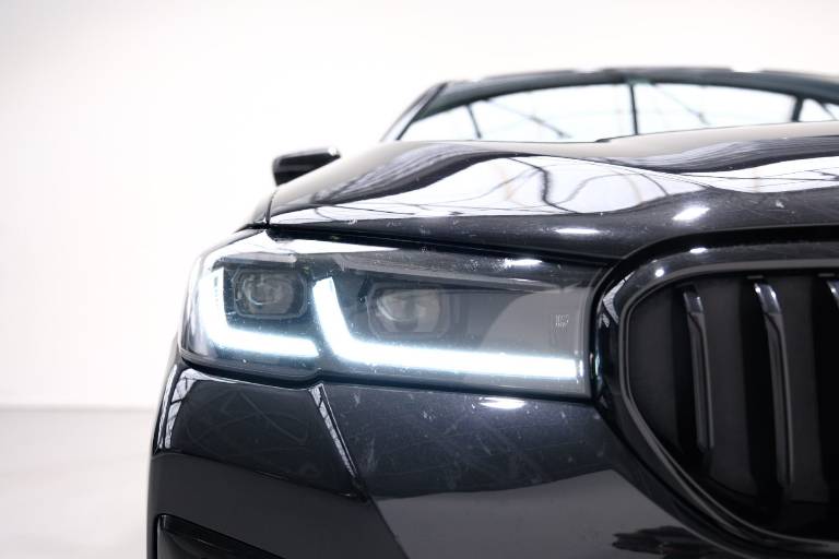 BMW 530 15