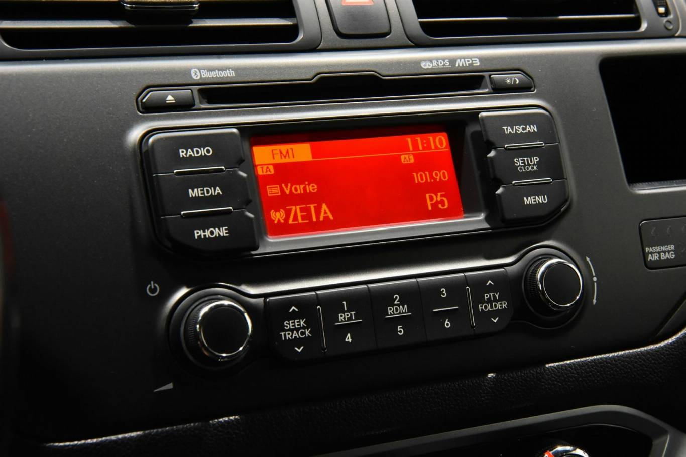 KIA Rio 12
