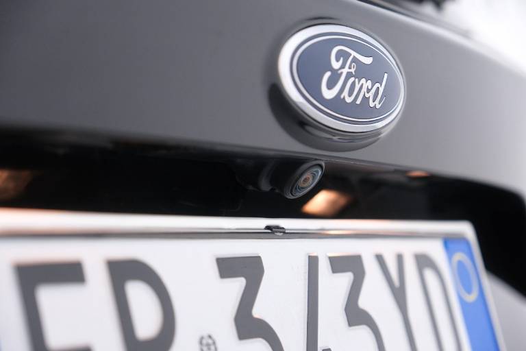 FORD Kuga 44
