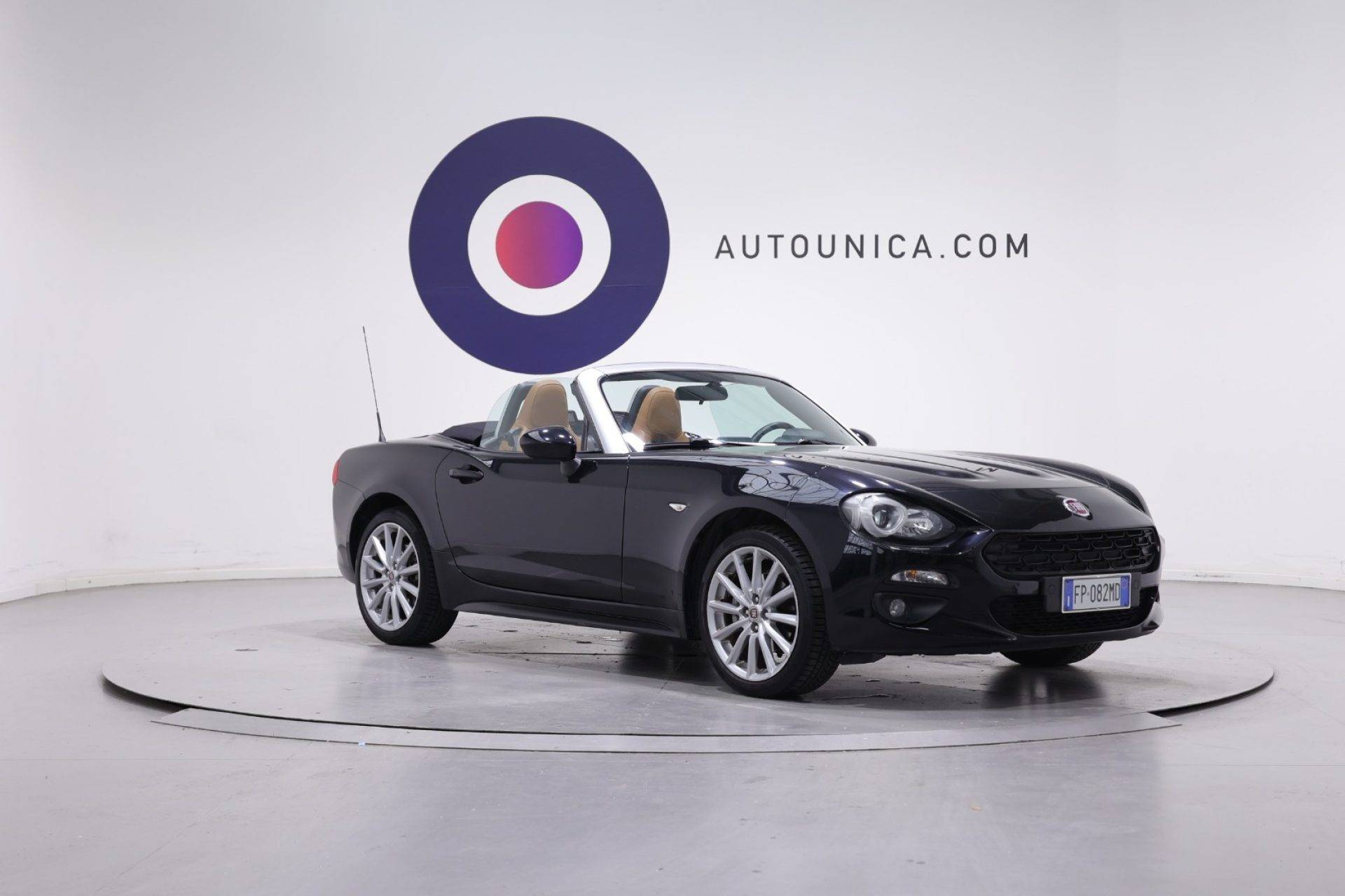 FIAT 124 Spider