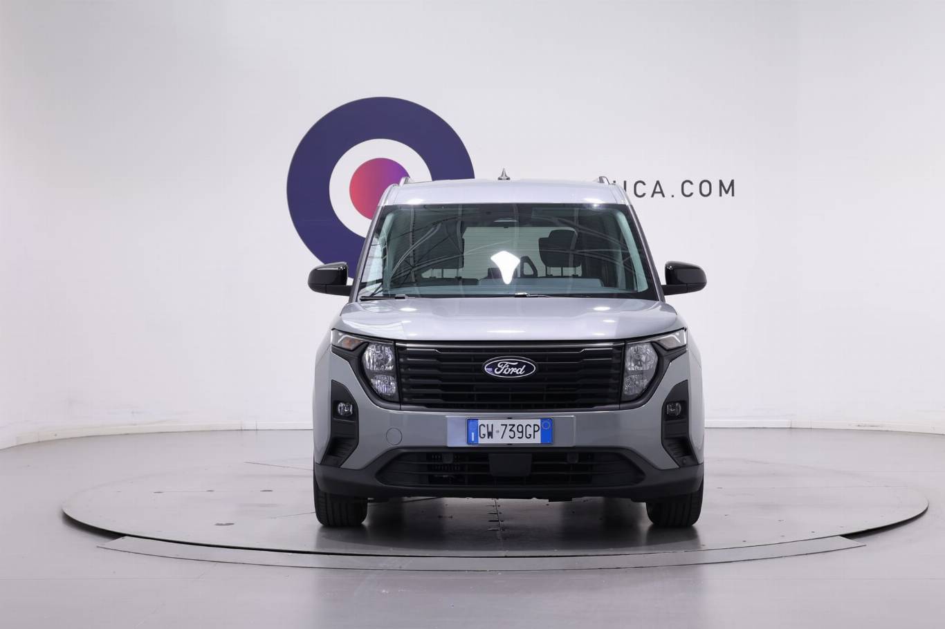 FORD Tourneo Courier 2